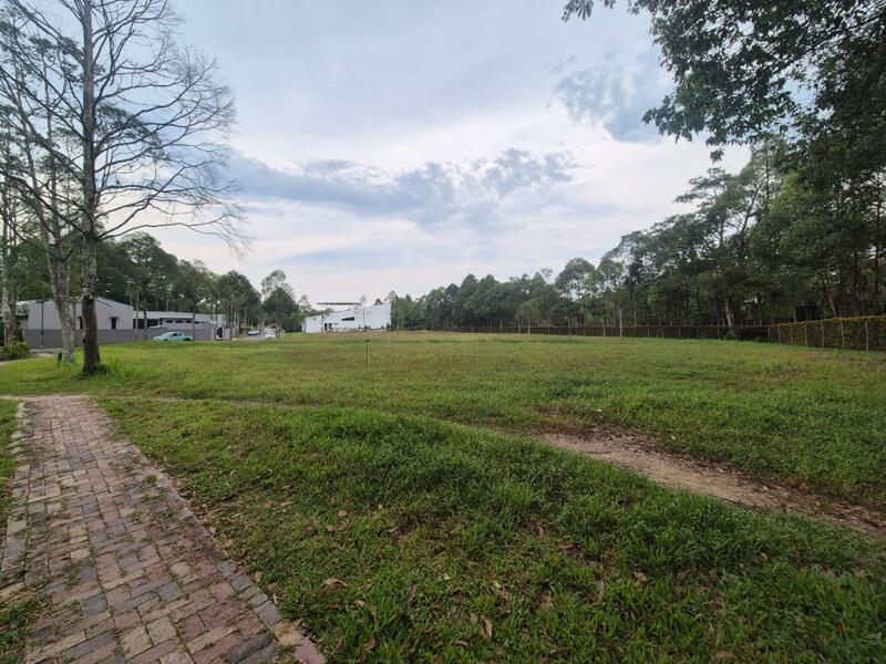 Leisure Farm Bungalow Land - 1