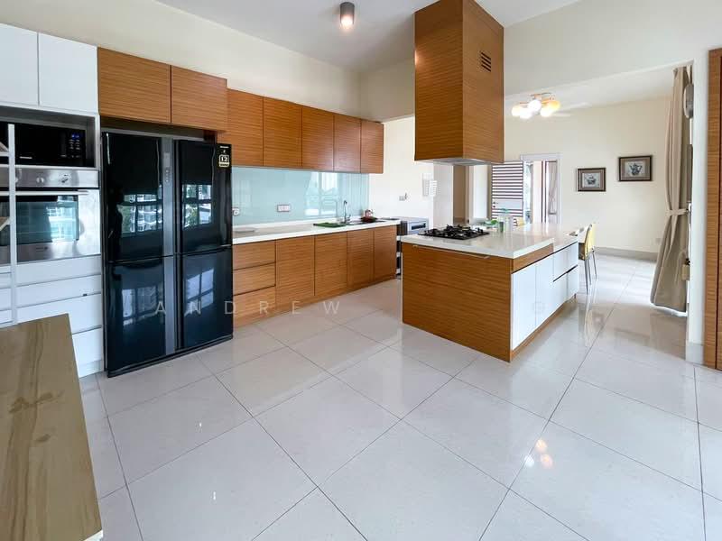The Cove Condominium - 5
