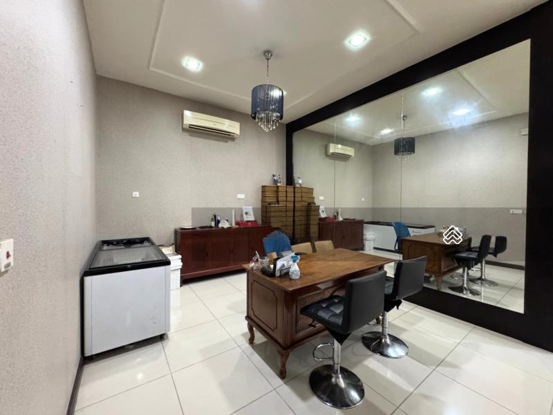 Semi-Detached House at Usj 17 - 2