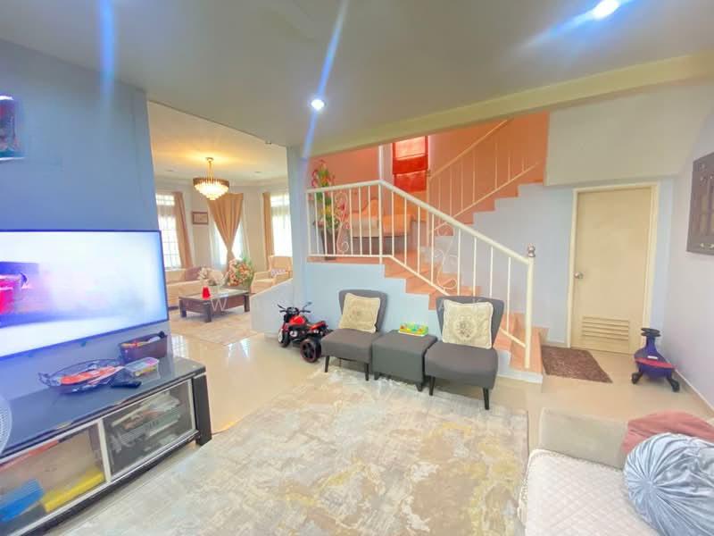 Lavender Heights - 3