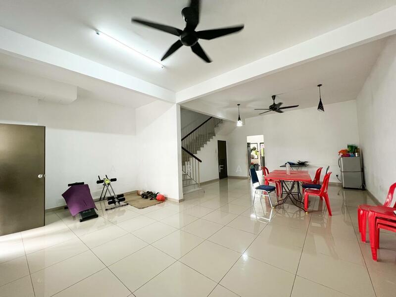 Taman Desa Seringin, Nilai 3 - 1