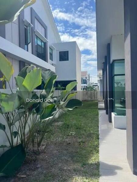 Panorama Lapangan Akasia - 1