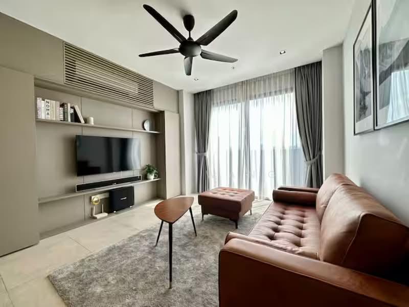 Alanis Residence - 1