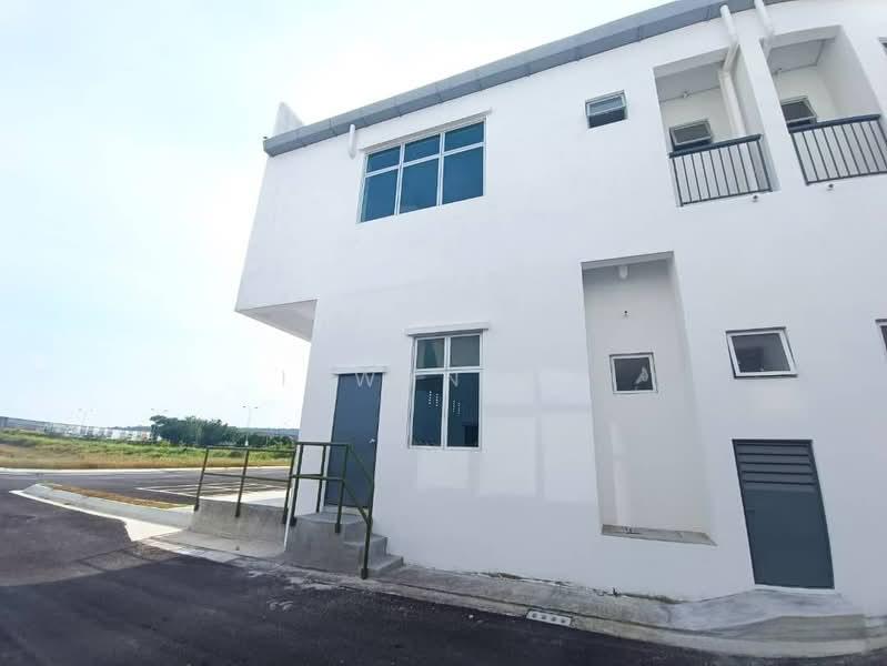 Taman Pulai Mutiara ( Corner + Intermediate lot ) - 3