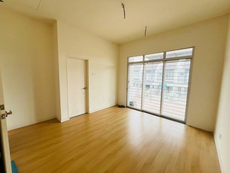 Desa 7, Bandar Country Homes, Rawang - 4