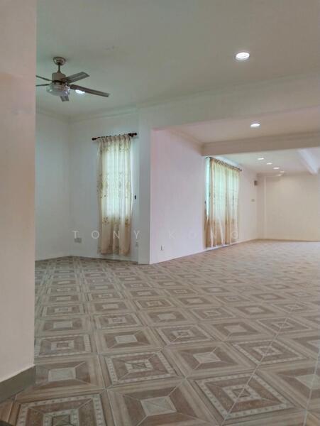 Taman Flamingo Menggatal - 4