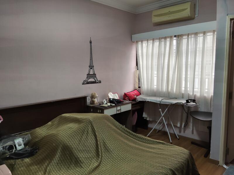 Taman Bukit Anggerik - 5