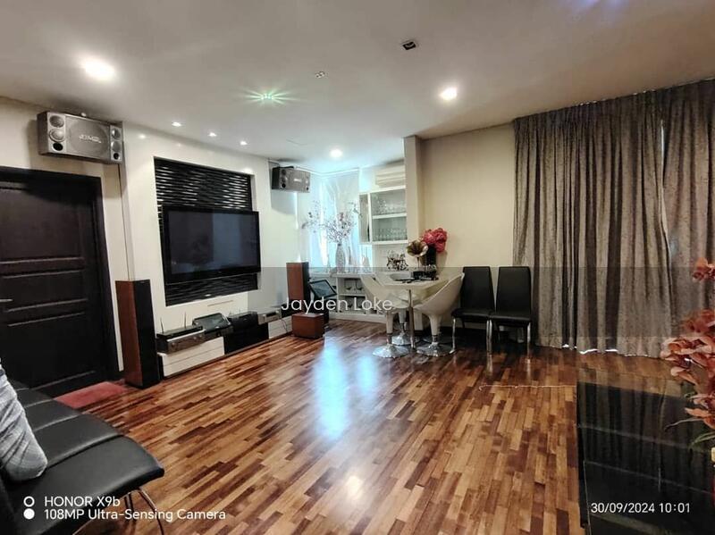 3-storey Terraced House at Tropicana Indah - 3