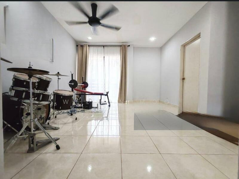 Laman Residen - 3