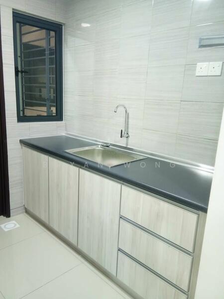 Symphony Tower (Menara Simfoni) - 5