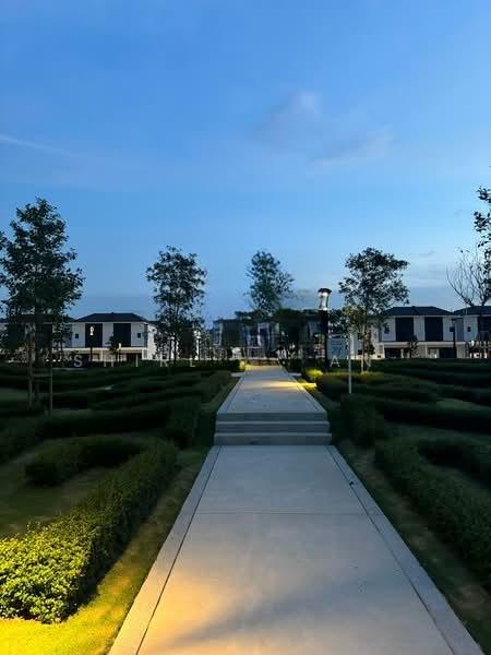 Eco Botanic @ The Borough - 4