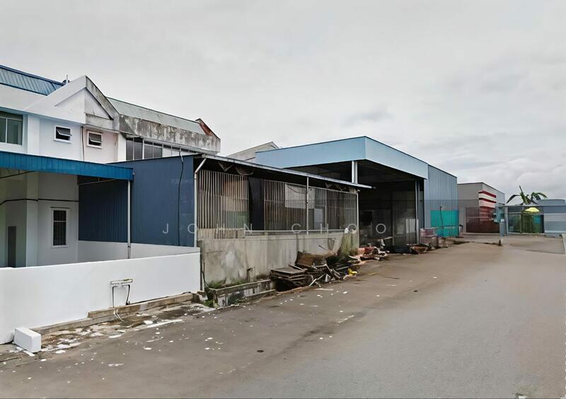 Taman Universiti @ Johor 1.5 Storey Terrace Factory For Sale - 5