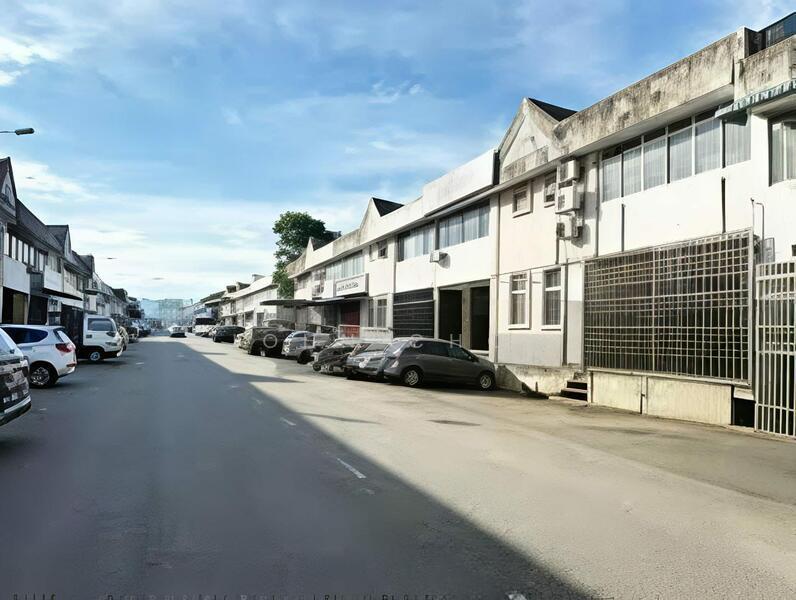 Taman Universiti @ Johor 1.5 Storey Terrace Factory For Sale - 1