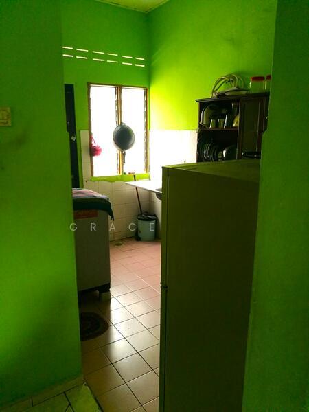 Seksyen 5 , Bandar Rinching , Semenyih - 4