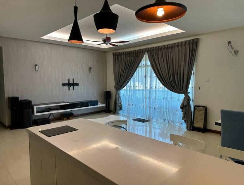 Hillcrest Residences - 4