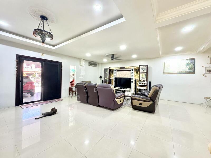 Bandar Nusaputra - 5