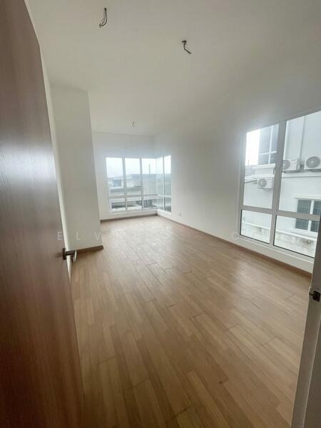 Ridgeview Residences - 3