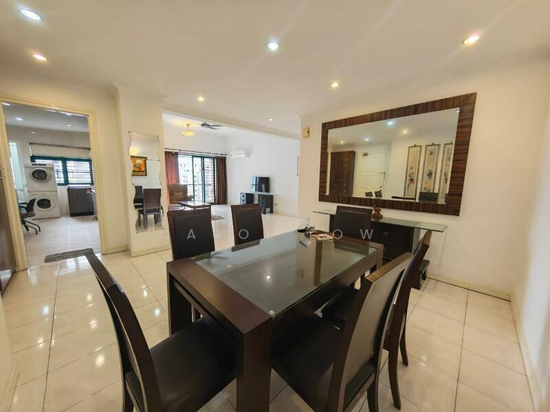 The Straits View Condominium - 2