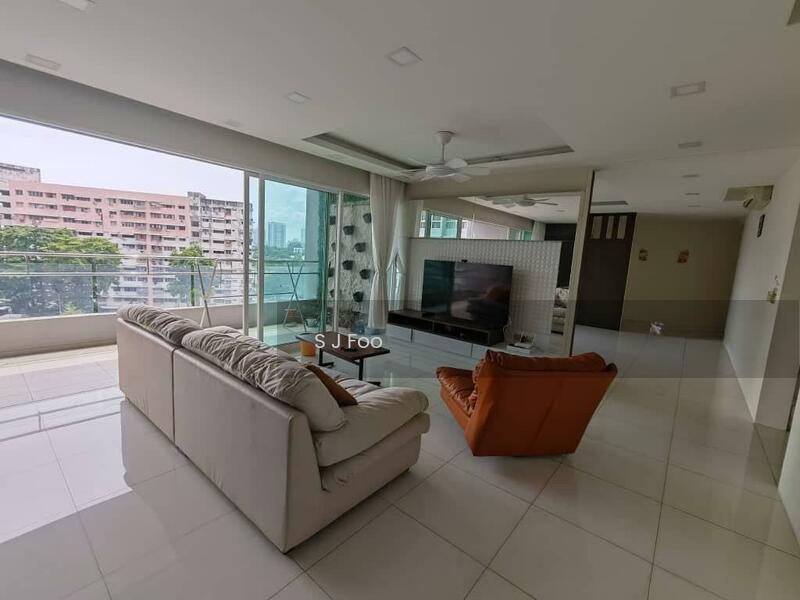 Central Park condominium - 1