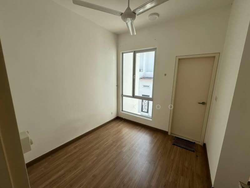 Garland Residence - 5