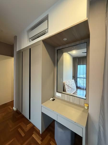 Vista Residences - 4