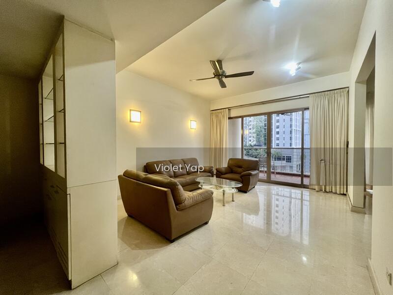 Hampshire Park Condominium - 1