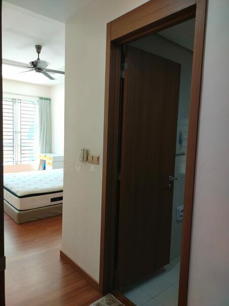 Central Park condominium - 3