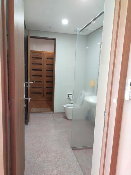 Central Park condominium - 4