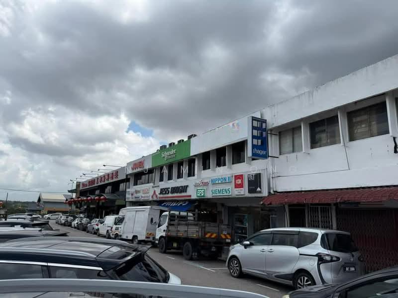 Taman Ungku Tun Aminah - 5