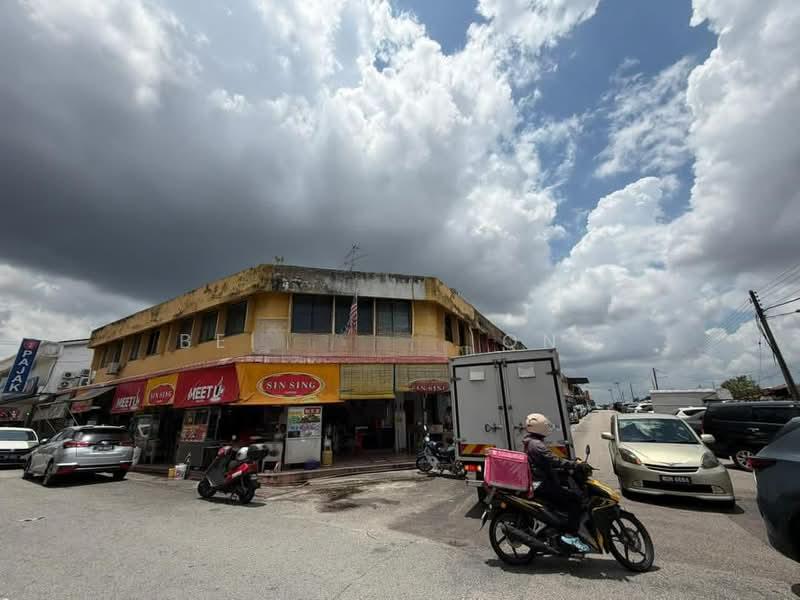 Taman Ungku Tun Aminah - 2