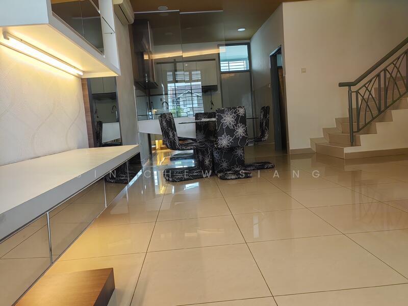 Taman Seti Austin Double Storey Unblock View - 3