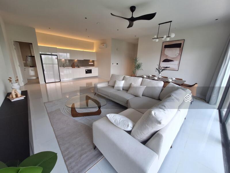 Mayfair Residences @ Pavilion Embassy - 1