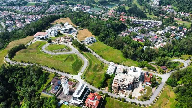 Rare Hilltop Bungalow Lot with Klcc View – The Peak Ampang - 1