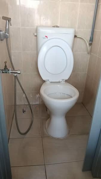 Taman Industrial Lembah Jaya Flat - 3