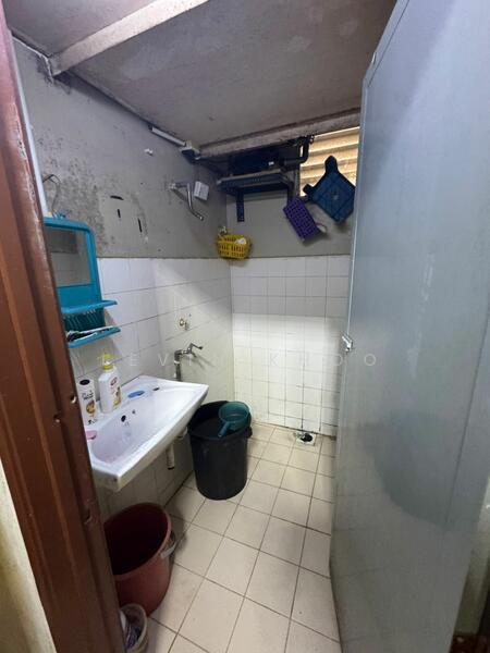 Taman Setia Rawang Flat - 3