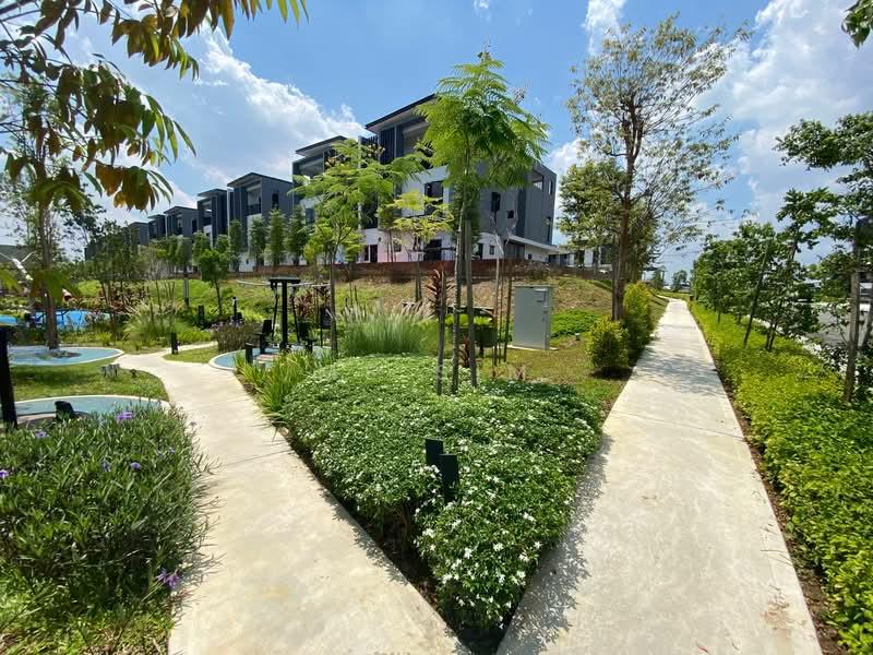 Bromelia @ Bukit Puchong - 4