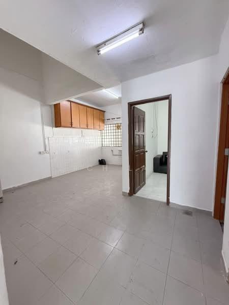 Taman Johor Jaya - 1