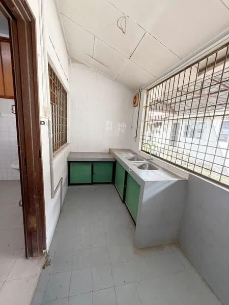 Taman Johor Jaya - 3