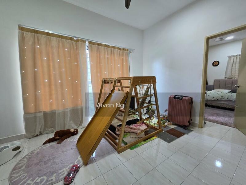 Seri Sungai Long - 5