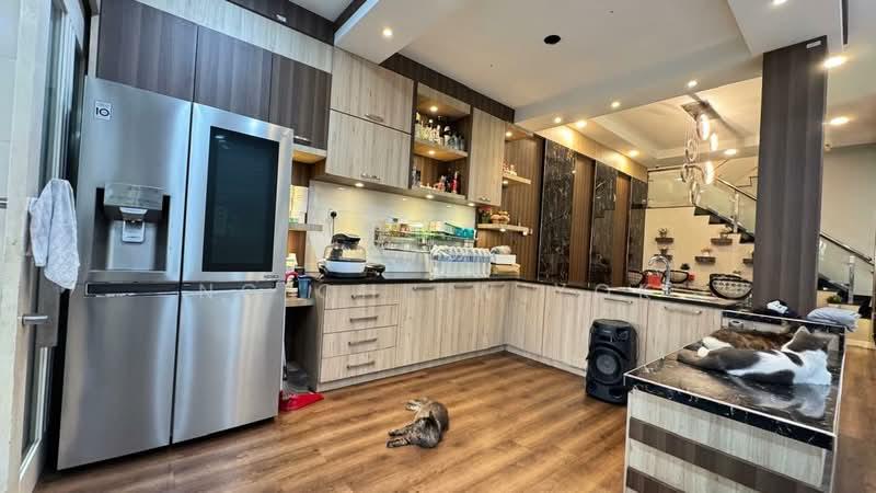 Taman Kingfisher 4 - 5