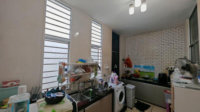 Bangi Avenue - 3