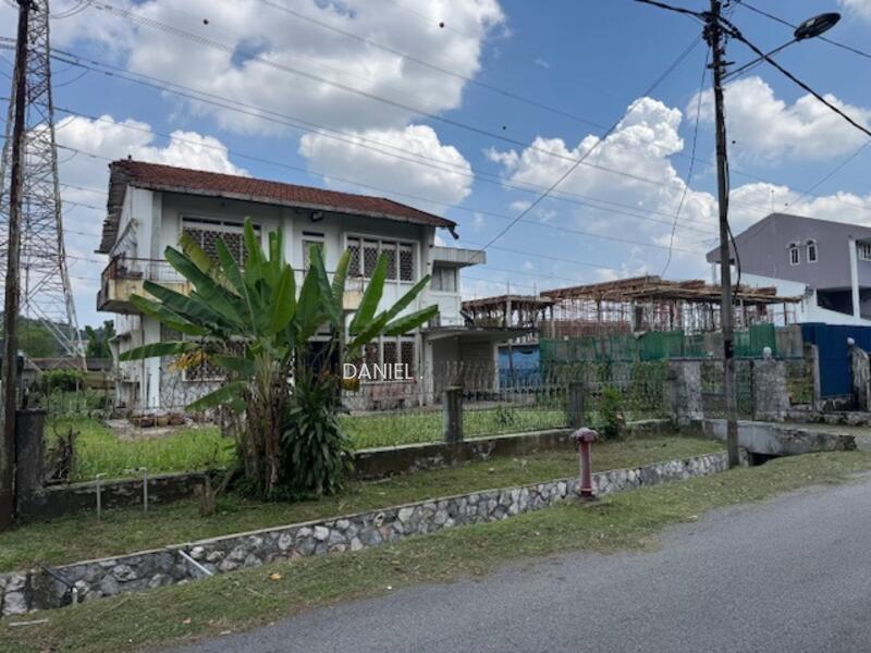 BUKIT GASING, SECTION 5, PETALING JAYA, SELANGOR. - 3