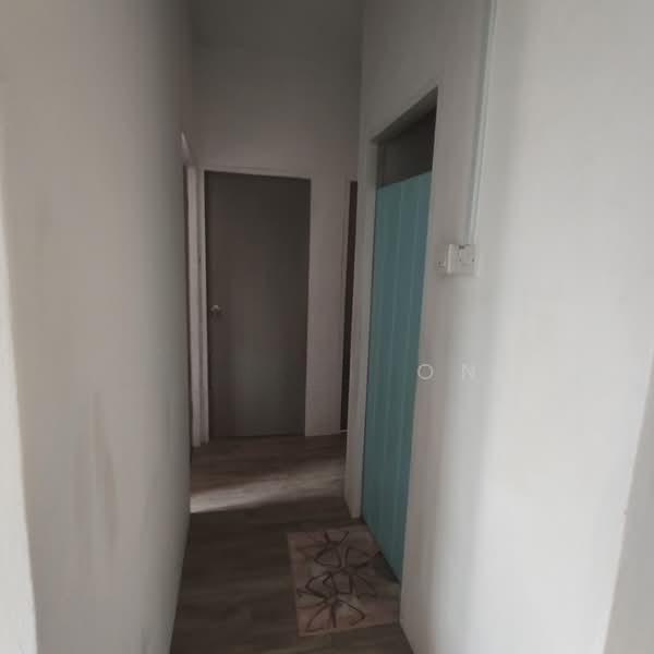 Taman Flora Heights - 4