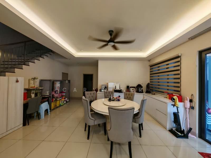 Taman Glenmarie ( Fully Furnished & Renovation ) Double Storey Cluster House - 4