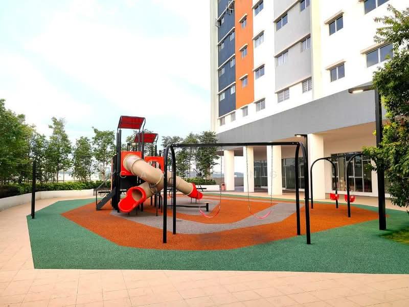 Alanis Residence - 2