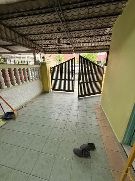Taman Nesa - 4