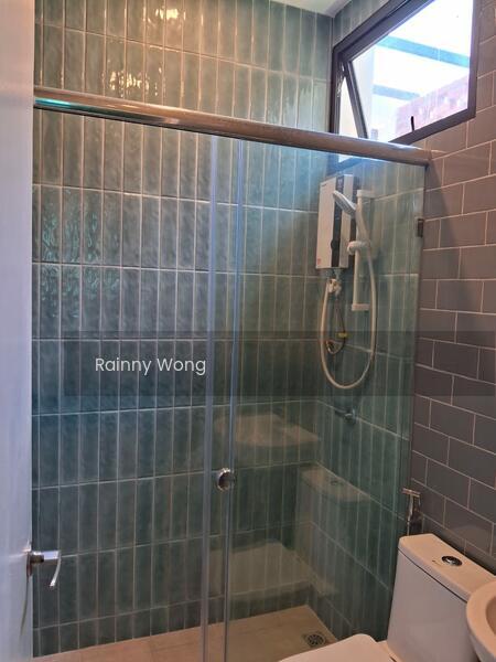 Jalan Loh Boon Siew - 4