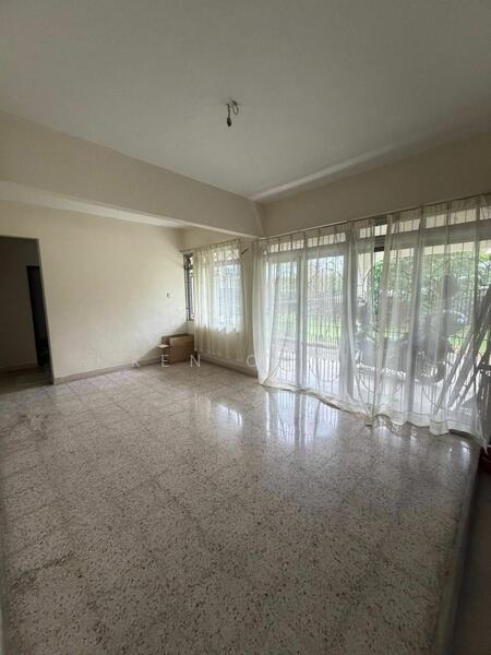 1.5 storey semid@ serena park - 4