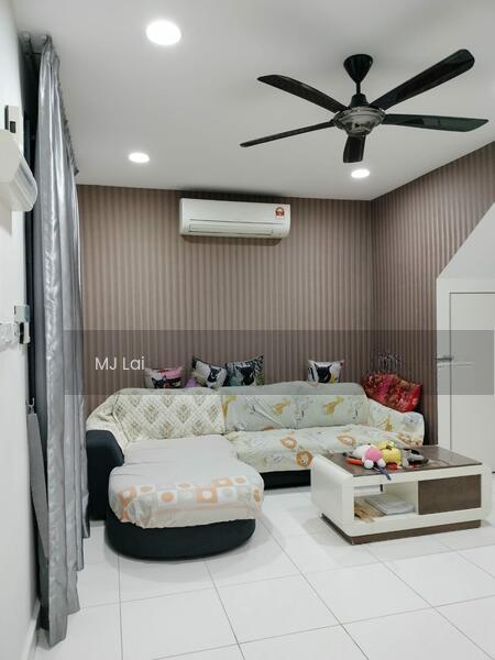 Jalan scientex jaya @ senai - 2