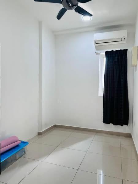 Seasons Amara Larkin - 4